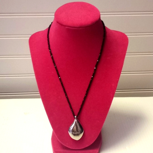 Stella & Dot Silver Teardrop Necklace - Picture 1 of 8